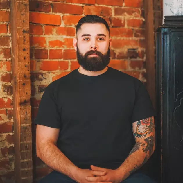 SHEAR-REVIVAL-younger-days-gel-pomade-03-EMBASIS