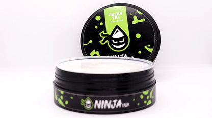 NINJA INK Tattoo Elixir Green Tea, crema para tatuajes, envase y tapa