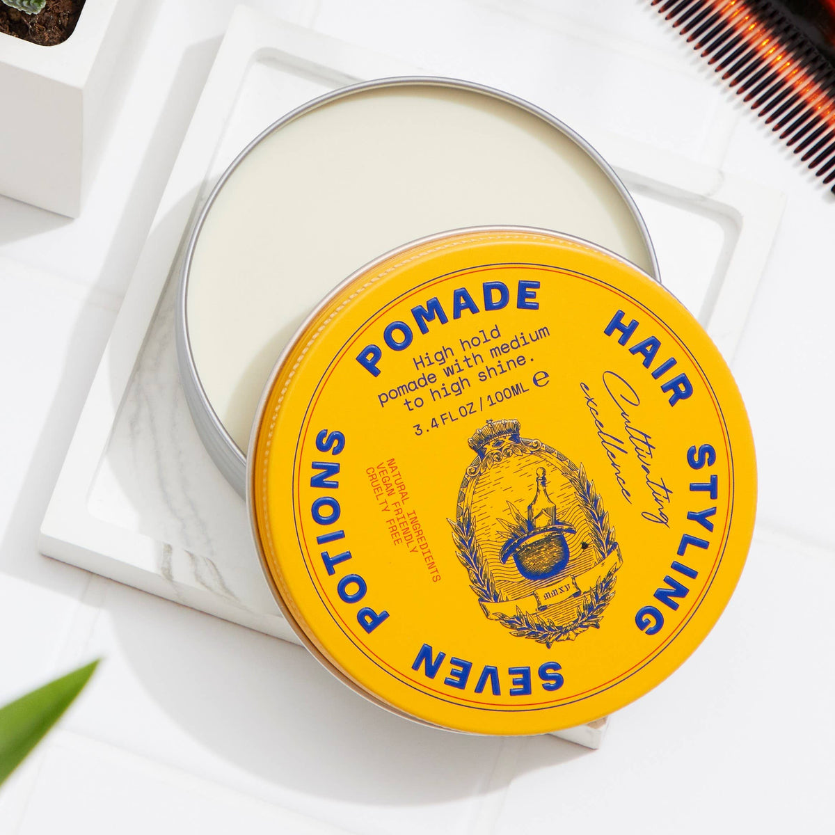 seven_potions-pomade-hair-styling-1-embasis